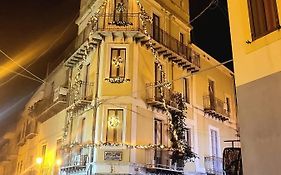 B&B L'Angolo Sulla Piazza