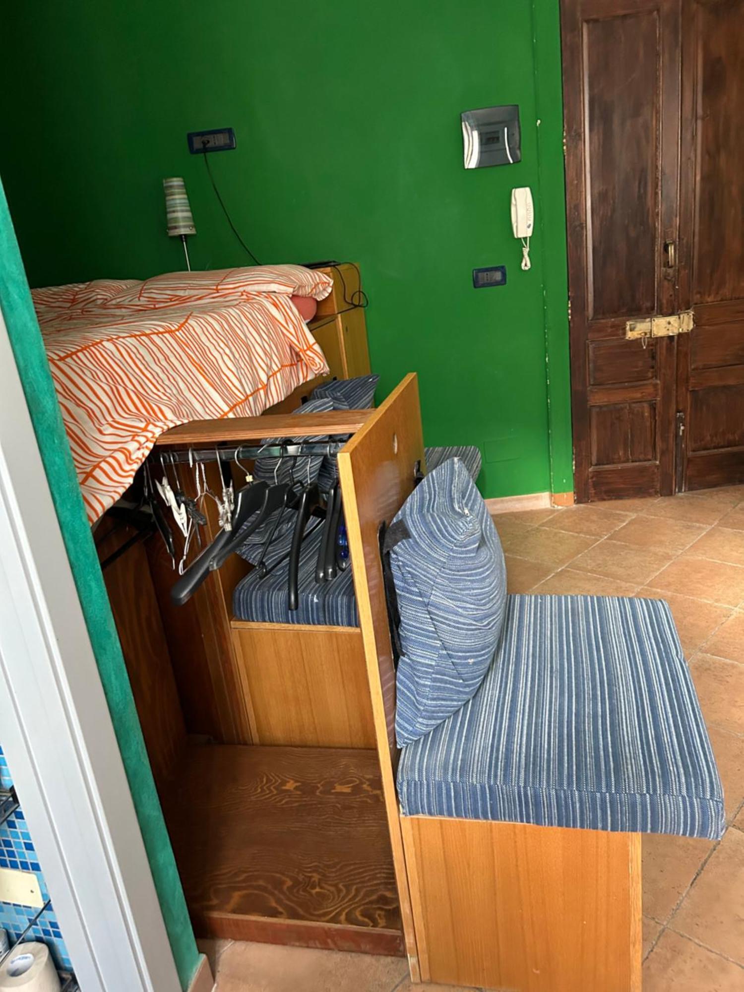 B&B L'Angolo Sulla Piazza Mirabella Imbaccari Exterior foto